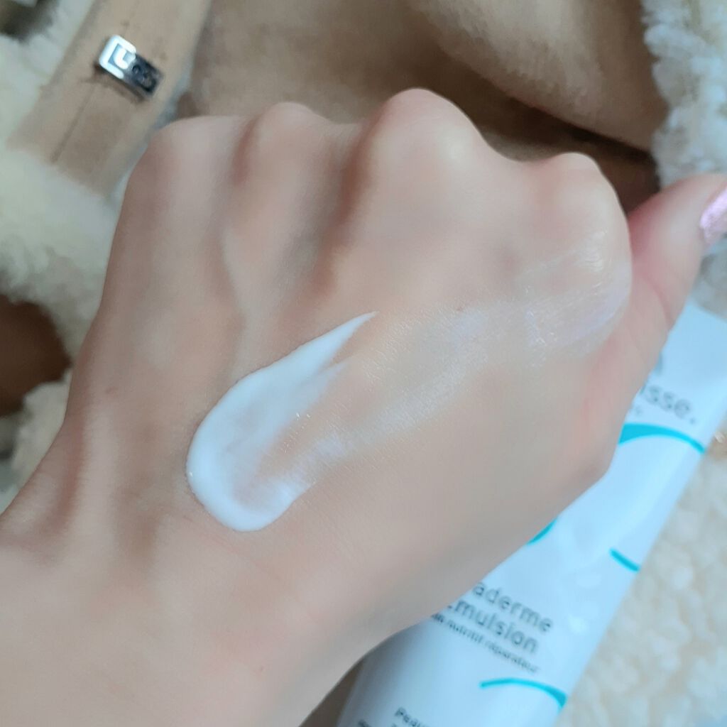 フィラデルム モイスチャークリーム/アンブリオリス/フェイスクリームを使ったクチコミ(3枚目)