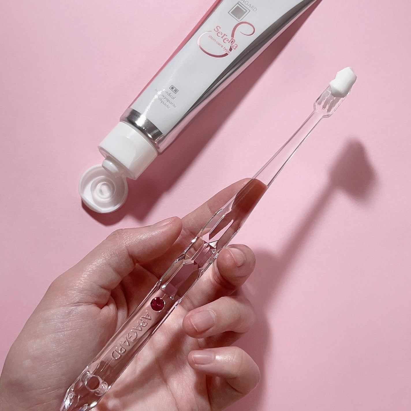 アパガードクリスタル歯ブラシ/アパガード/歯ブラシを使ったクチコミ(4枚目)