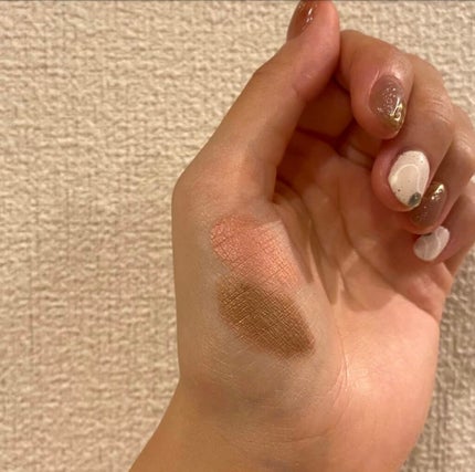 ペタル フロート アイシャドウ 04 FLORA ON SAND/to/one/アイシャドウパレットの画像