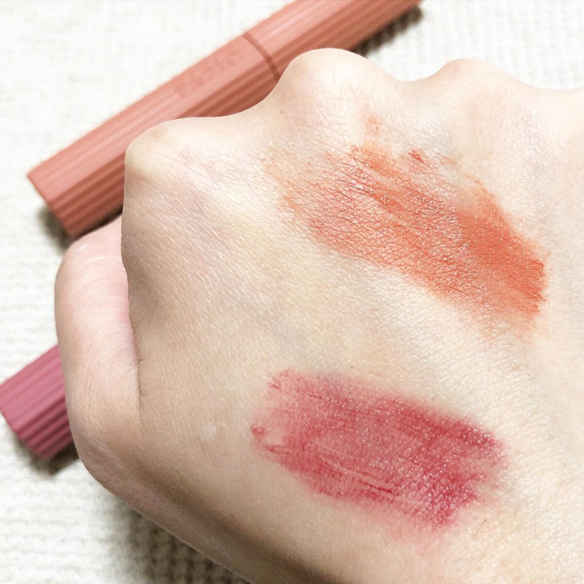 nat on LIPS 「ファシオ パーマネントカールマスカラハイブリッド(ロング)花束..」(3枚目)