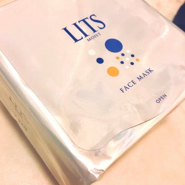 LITSのモイスト パーフェクト リッチマスクを紹介します◟̆◞̆*

32枚の大容量のものを購入しました。
きっかけは元々菊正宗のシートマスクを使用していたのですが、美容液をこちらのシリーズに変えたの