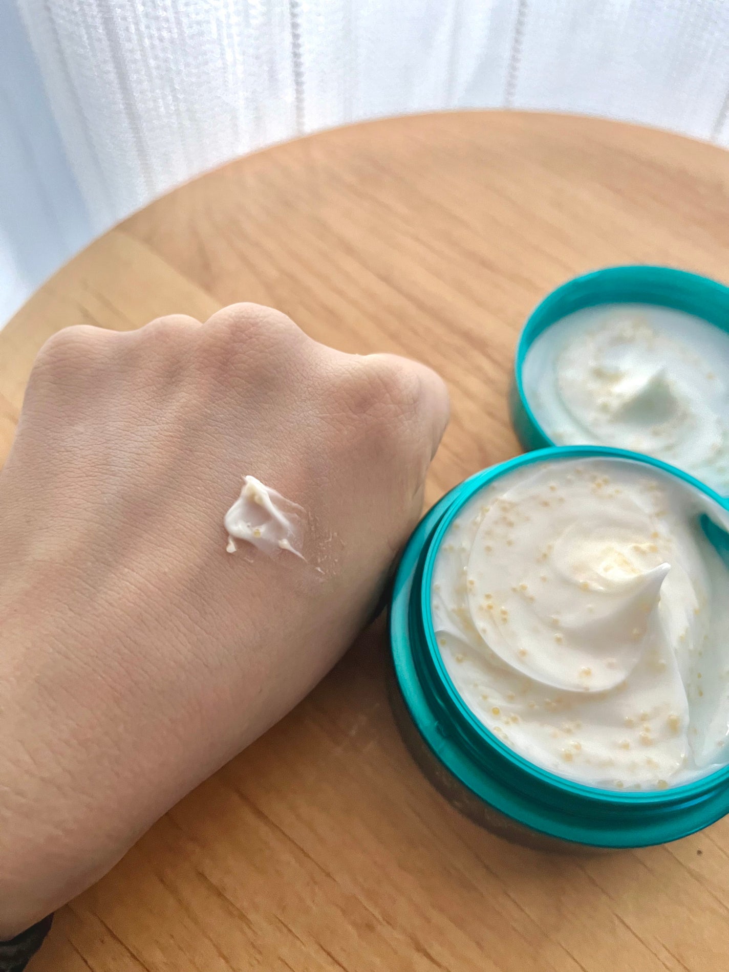 ビューティーチャージ ナイトスペリア/アトリックス/ハンドクリームを使ったクチコミ(3枚目)