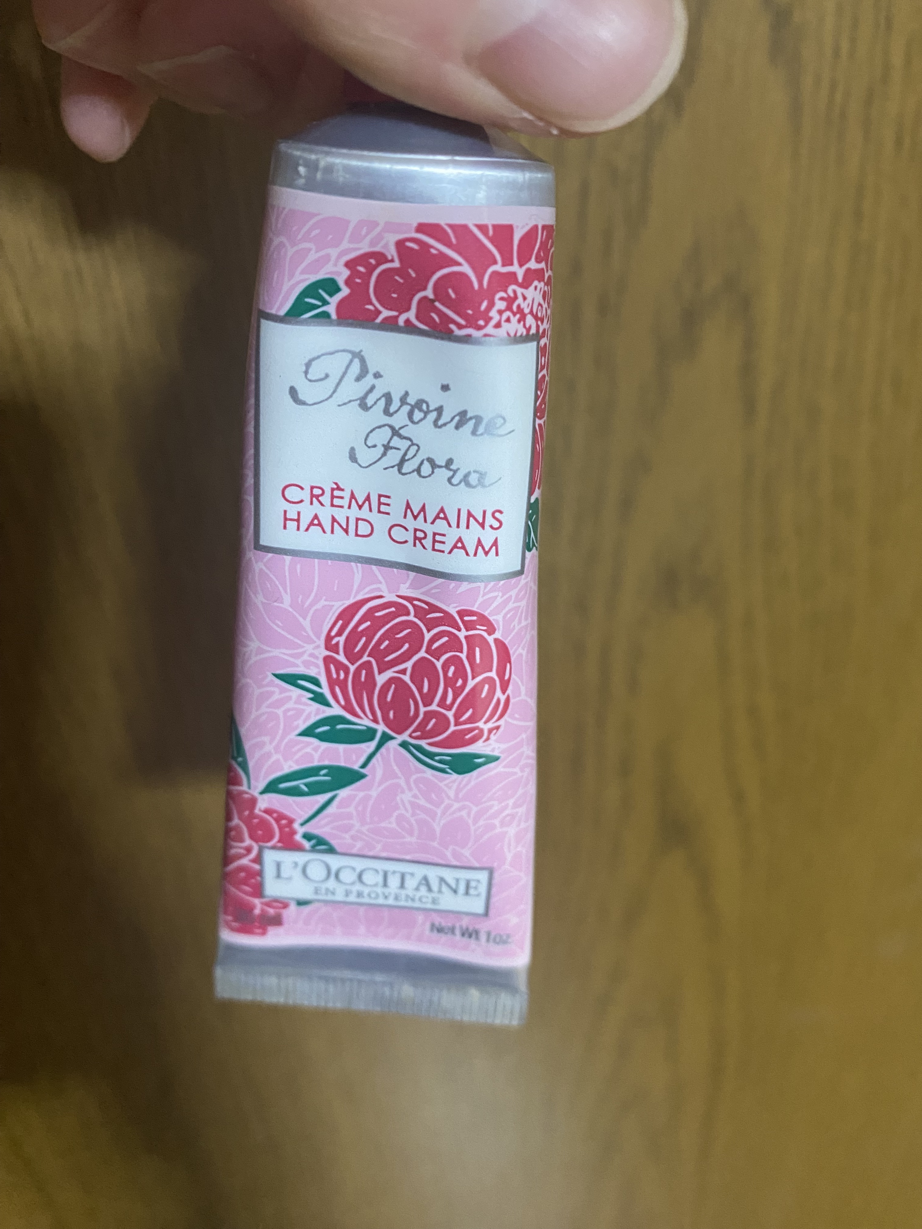 ピオニー フェアリーハンドクリーム/L'OCCITANE/ハンドクリームを使ったクチコミ（1枚目）