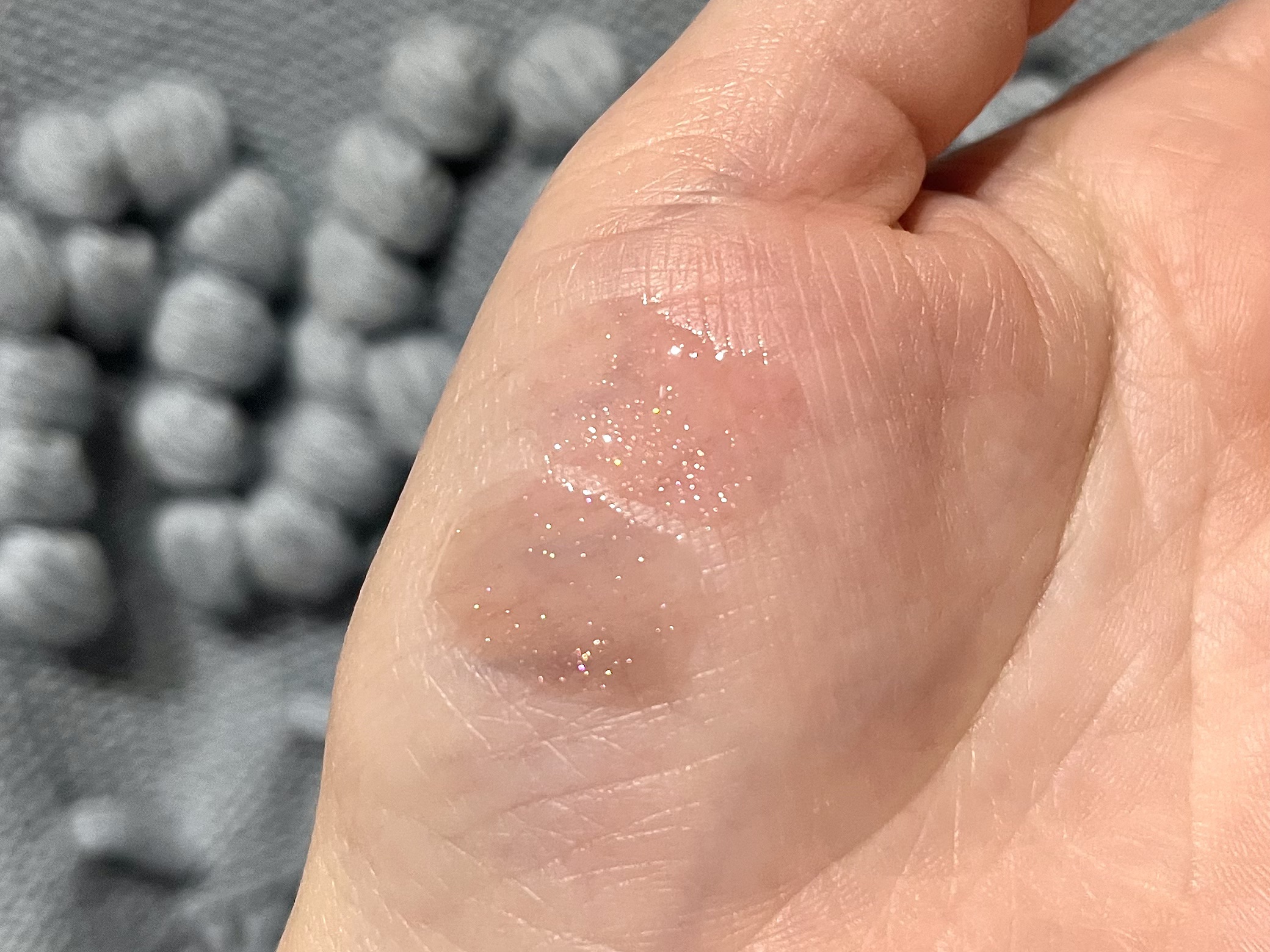 グラッシーコーティンググロス/&nd by rom&nd/リップグロスを使ったクチコミ（3枚目）