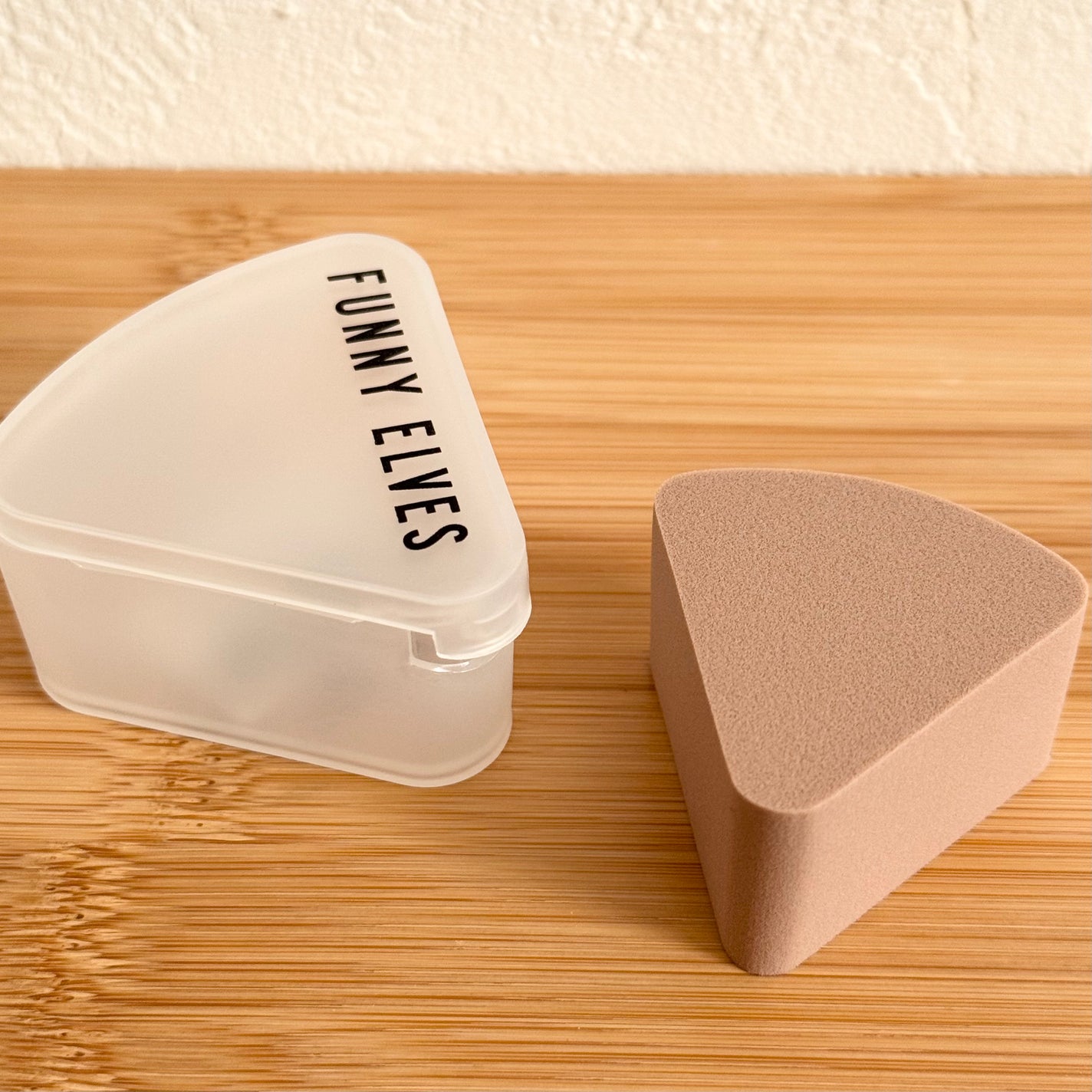 ロングウエアファンデーション/FUNNY ELVES方里/リキッドファンデーションを使ったクチコミ(3枚目)