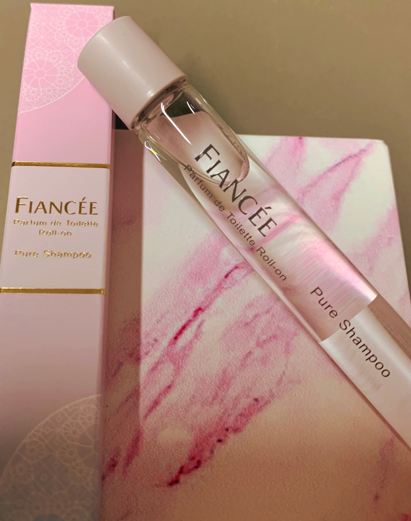 パルファンドトワレ ロールオン ピュアシャンプーの香り/フィアンセ/香水を使ったクチコミ(1枚目)