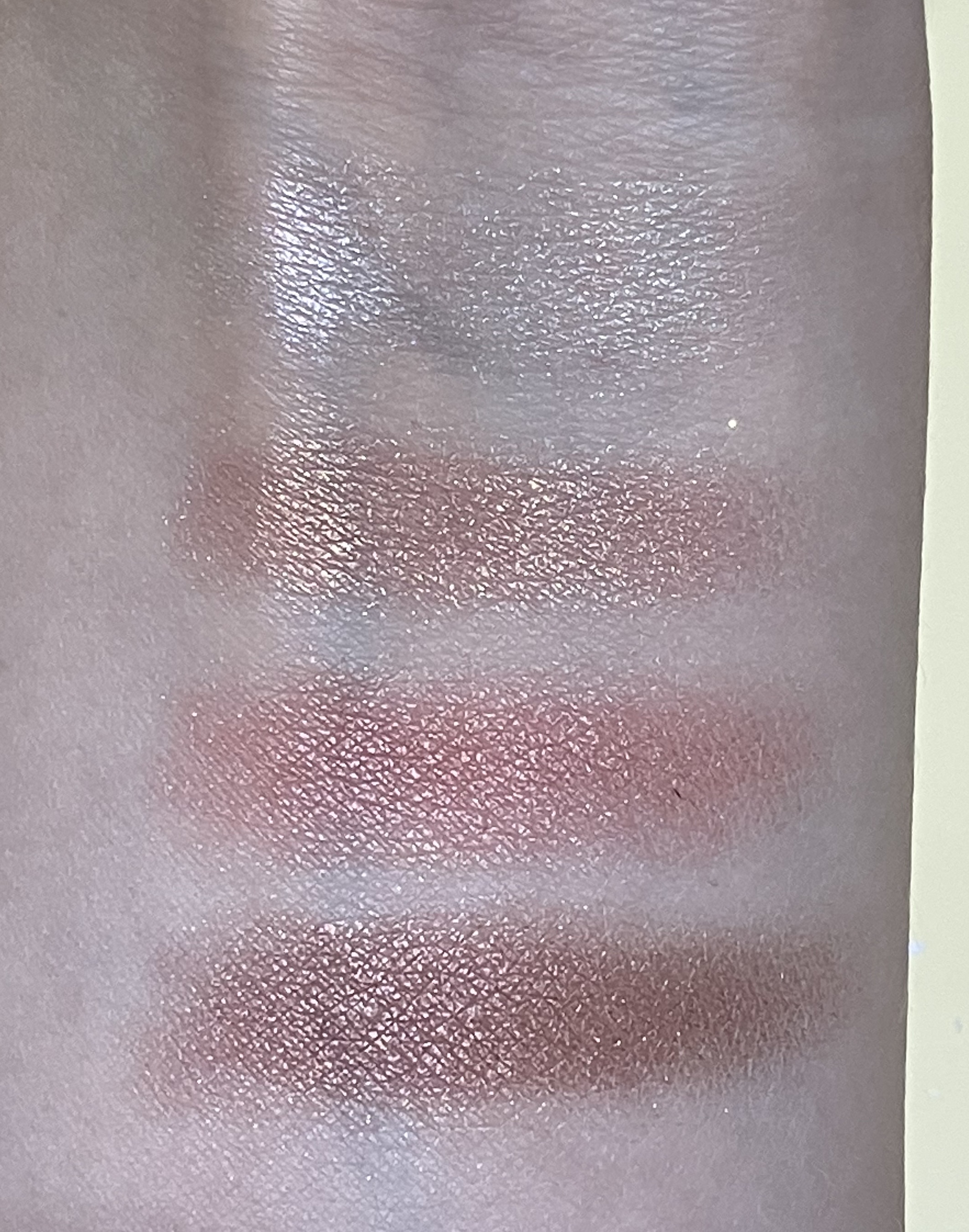 グロッシーリッチ アイズ N RD-6 ブラウニッシュレッド系/Visée/アイシャドウパレットを使ったクチコミ（2枚目）