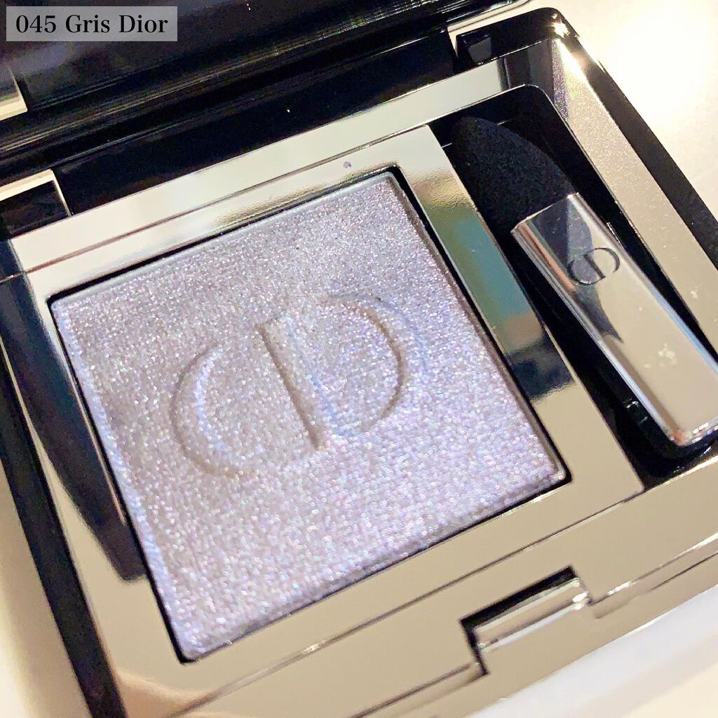 モノ クルール クチュール/Dior/単色アイシャドウを使ったクチコミ(2枚目)