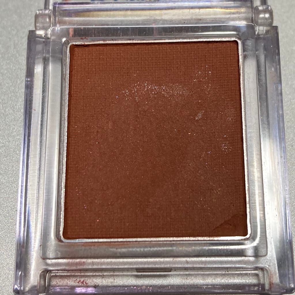 プリズム パウダーアイカラー/リンメル ロンドン/単色アイシャドウを使ったクチコミ(1枚目)