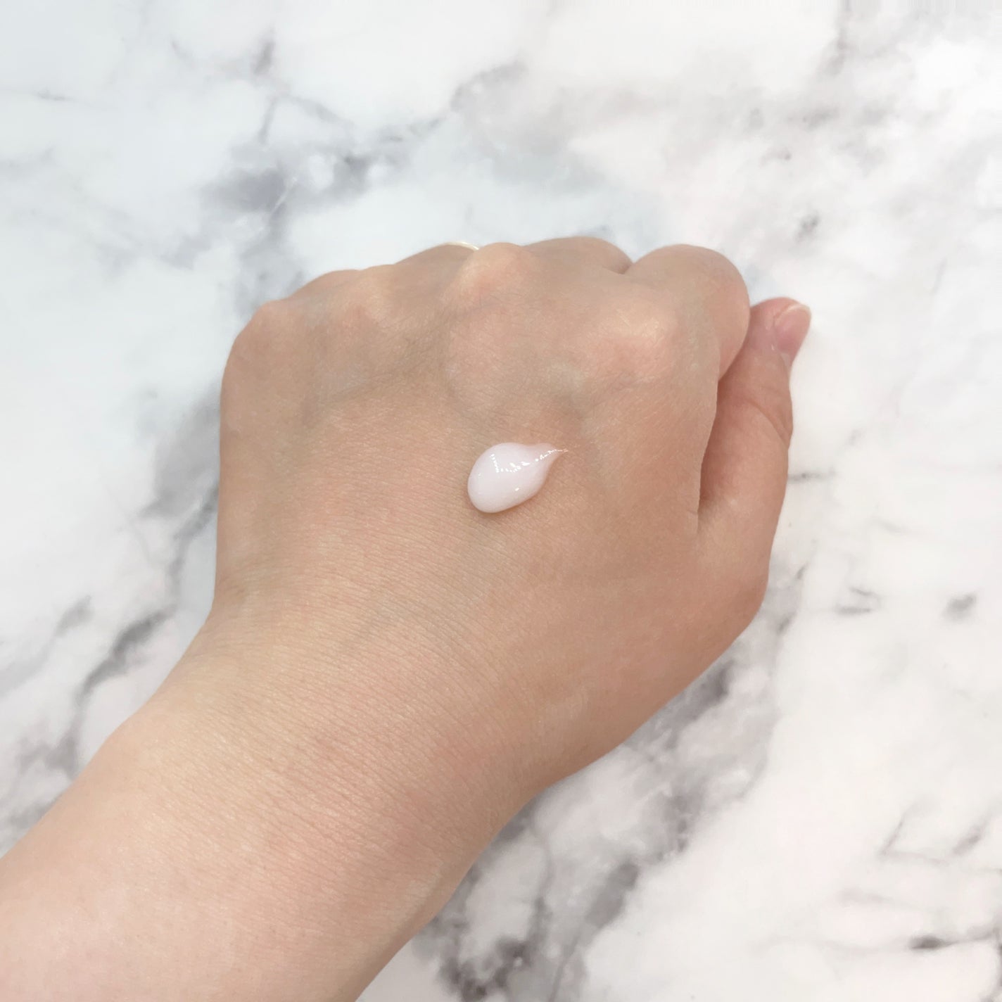 薬用 冷やし美リフトゲル/プリオール/オールインワン化粧品を使ったクチコミ(2枚目)