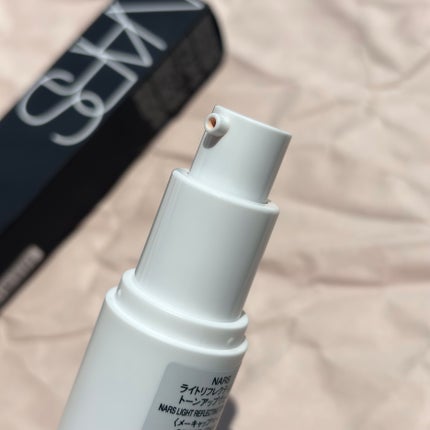 ライトリフレクティング トーンアップヴェール/NARS/化粧下地を使ったクチコミ(2枚目)