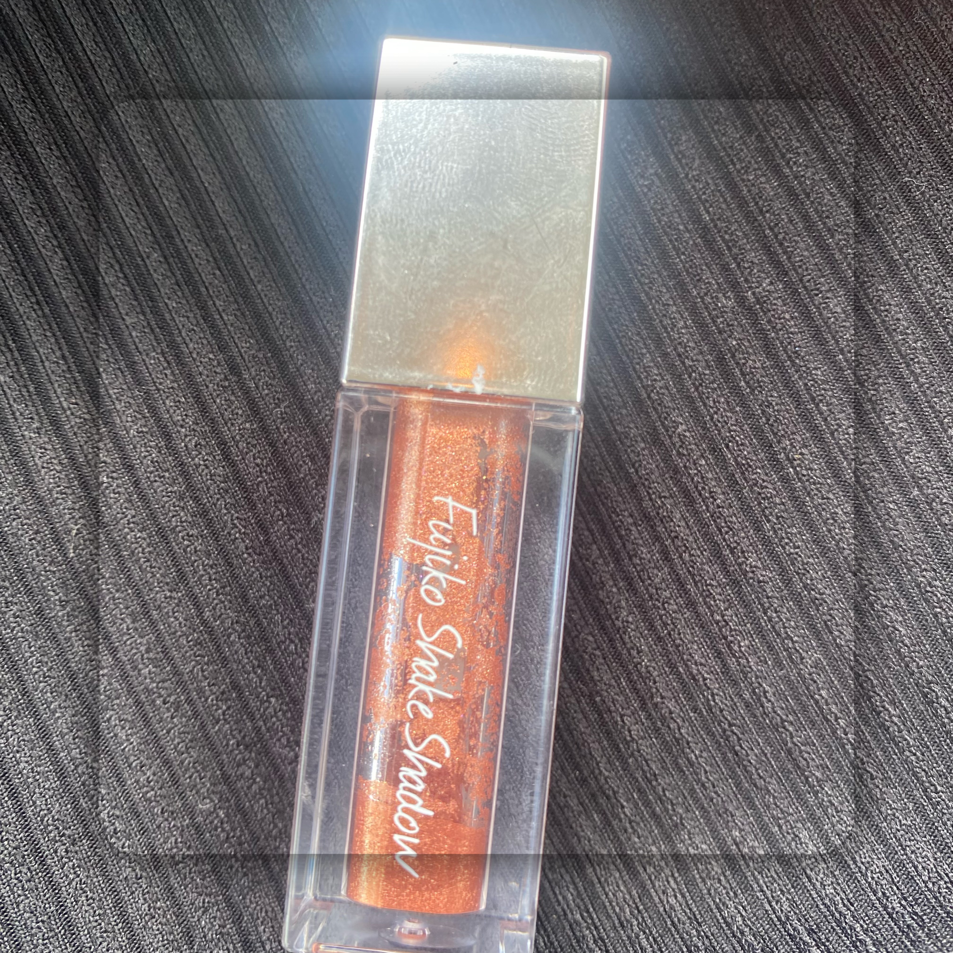 シェイクシャドウSV 02 最愛テラコッタ/Fujiko/リキッドアイシャドウを使ったクチコミ（1枚目）