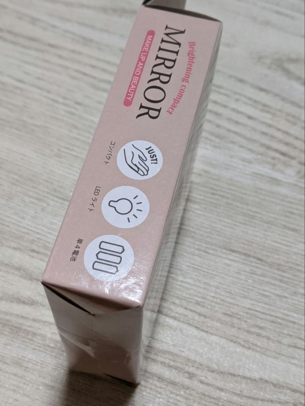 ライトコンパクトミラー/セリア/その他化粧小物を使ったクチコミ(3枚目)