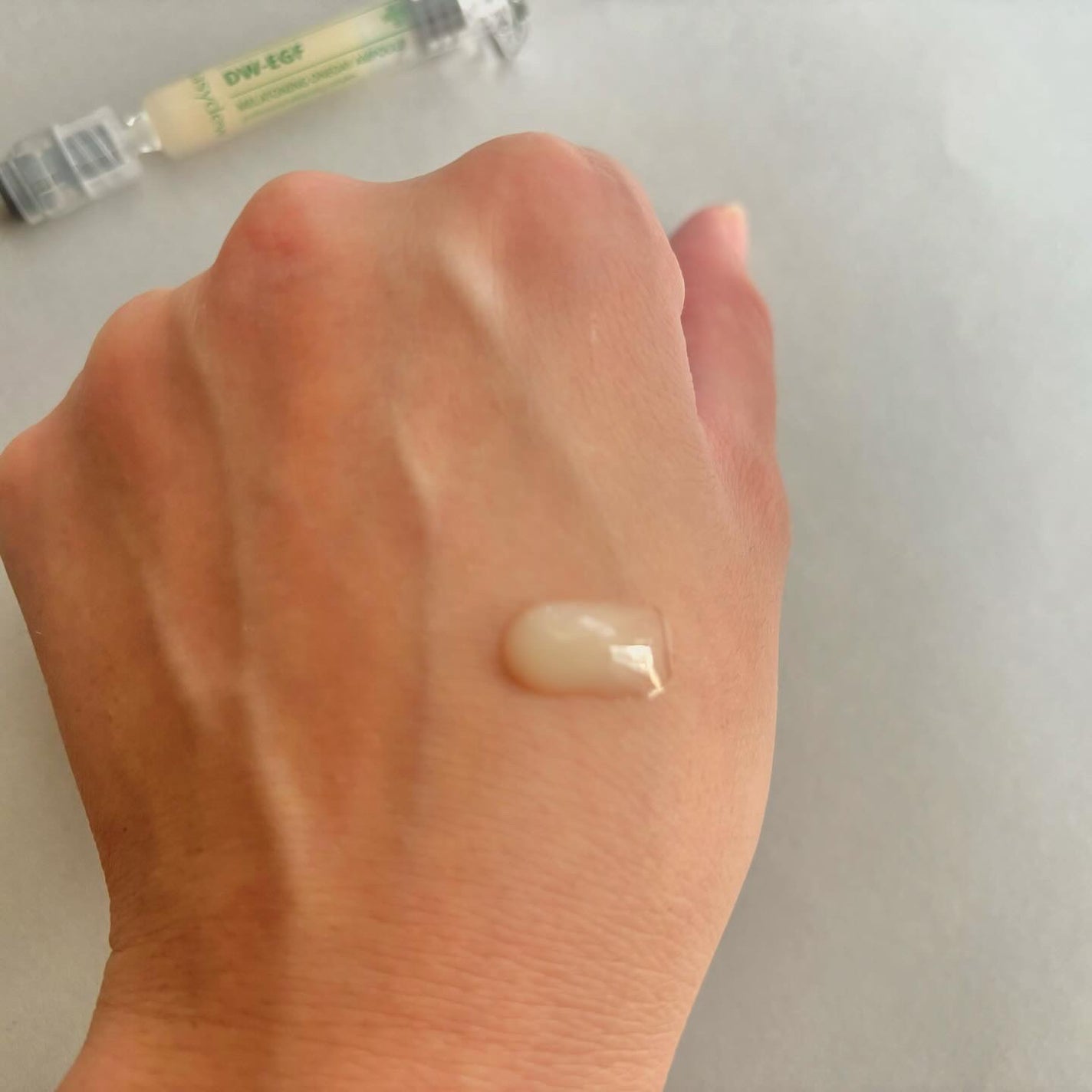 DW-EGFワンデイズアンプル/Easydew/美容液を使ったクチコミ(4枚目)