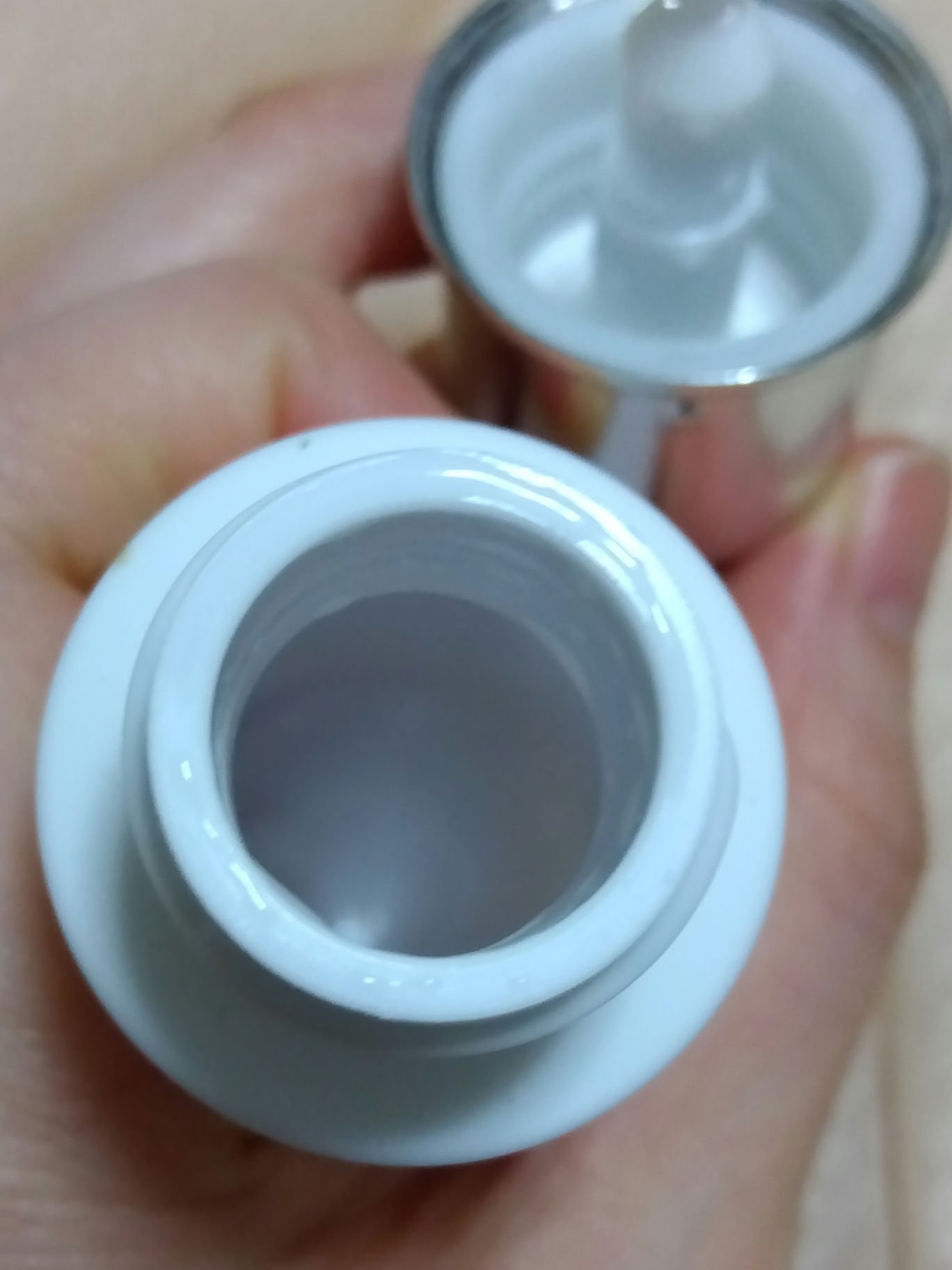 ホワイトニングエッセンス ボトル入り(28ml)/オルビス/美容液を使ったクチコミ（2枚目）