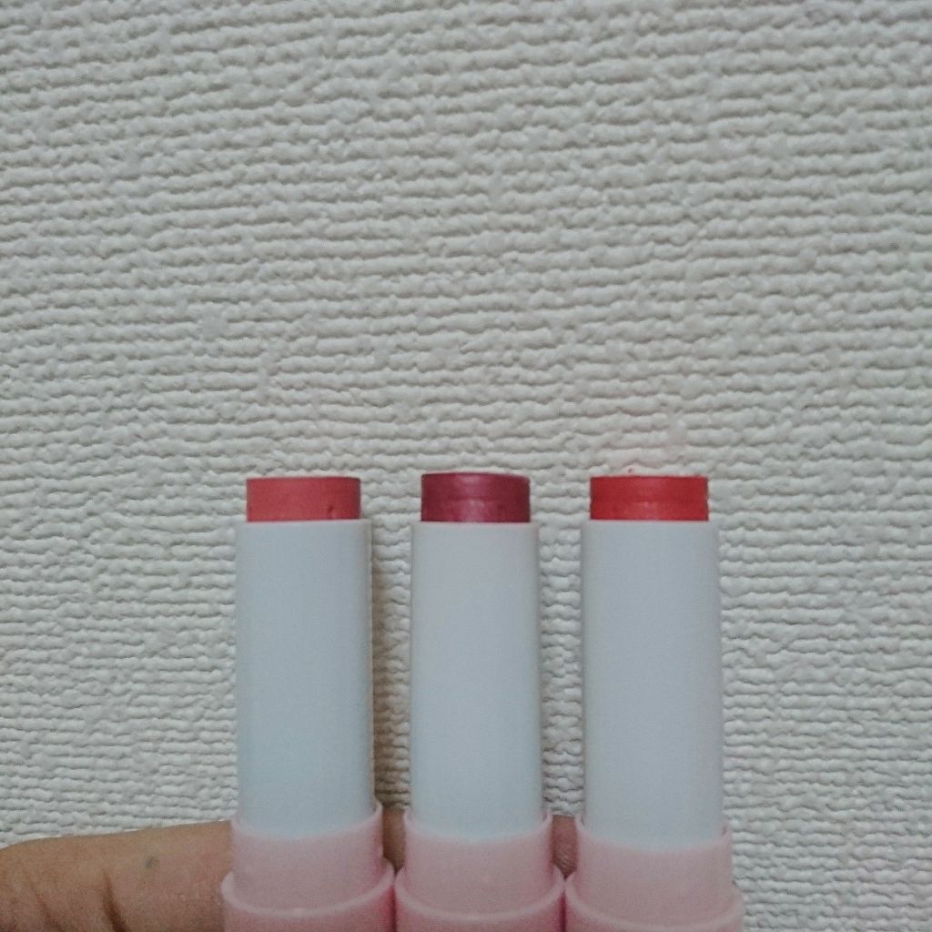 Blooming Kitty リップスティック/DAISO/口紅を使ったクチコミ(2枚目)