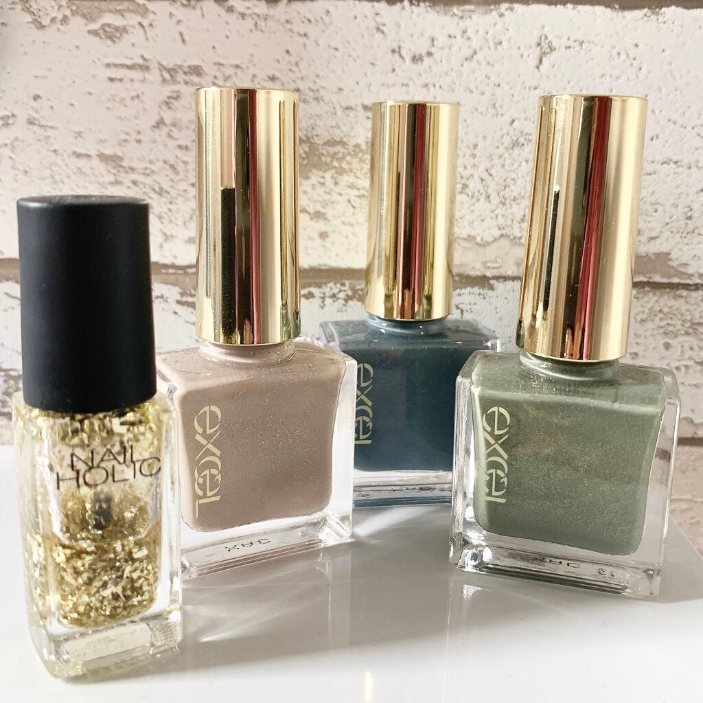 ネイルホリック パーティーフレーク/ネイルホリック/マニキュアを使ったクチコミ(2枚目)