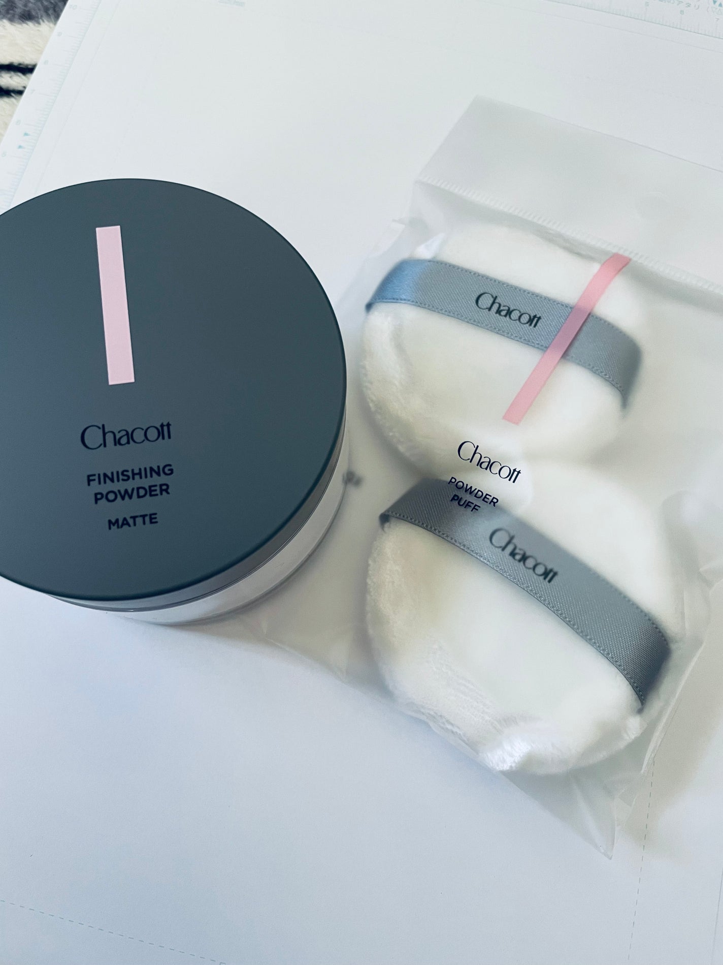 フィニッシングパウダー マット/チャコット・コスメティクス/ルースパウダーを使ったクチコミ(1枚目)