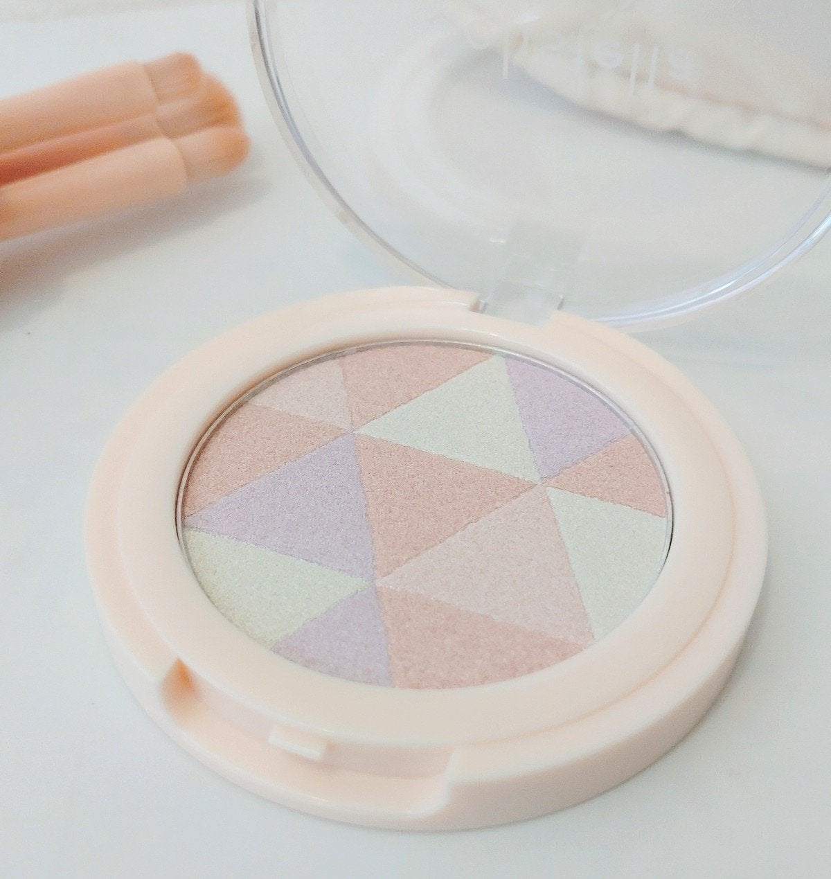 ソリステラ 多色ハイライト/SHOBIDO/パウダーハイライトを使ったクチコミ(6枚目)