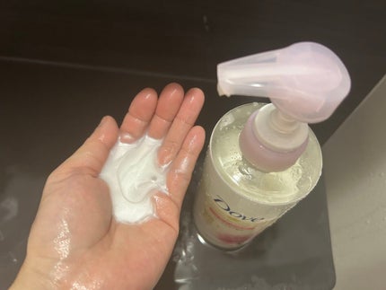 ボディウォッシュ 発酵&ビューティーシリーズ ツヤ&透明感/ダヴ/ボディソープを使ったクチコミ(2枚目)