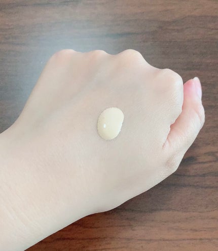 モイスチュアライジング ファンデーション プライマー/PAUL & JOE BEAUTE/化粧下地を使ったクチコミ(3枚目)