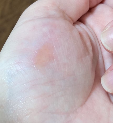 コンフォート リップオイル /CLARINS/リップグロスを使ったクチコミ(3枚目)