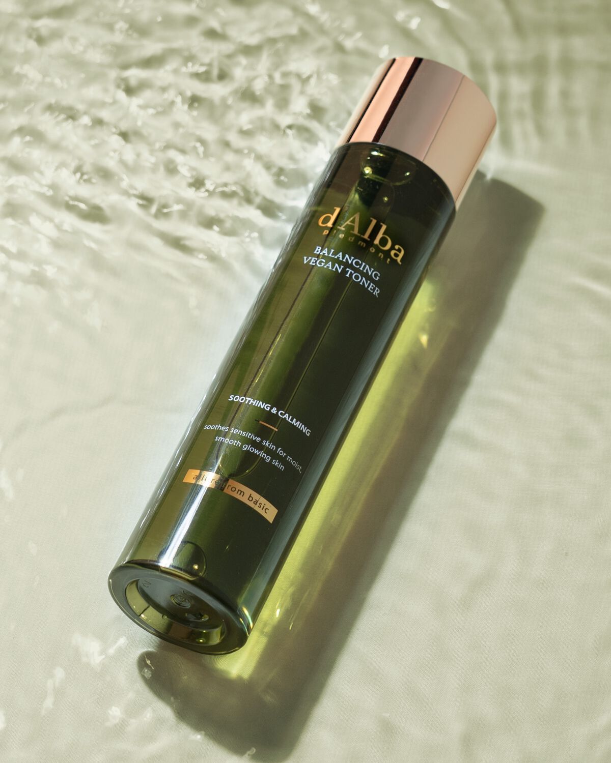 ダルバ公式(d'Alba Official) on LIPS 「敏感肌の方も使えるダルバのトナー✨🌿マイルドスキンバランシング..」(4枚目)