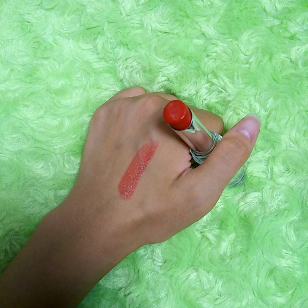 ラスティンググロスリップ/CEZANNE/口紅を使ったクチコミ(2枚目)