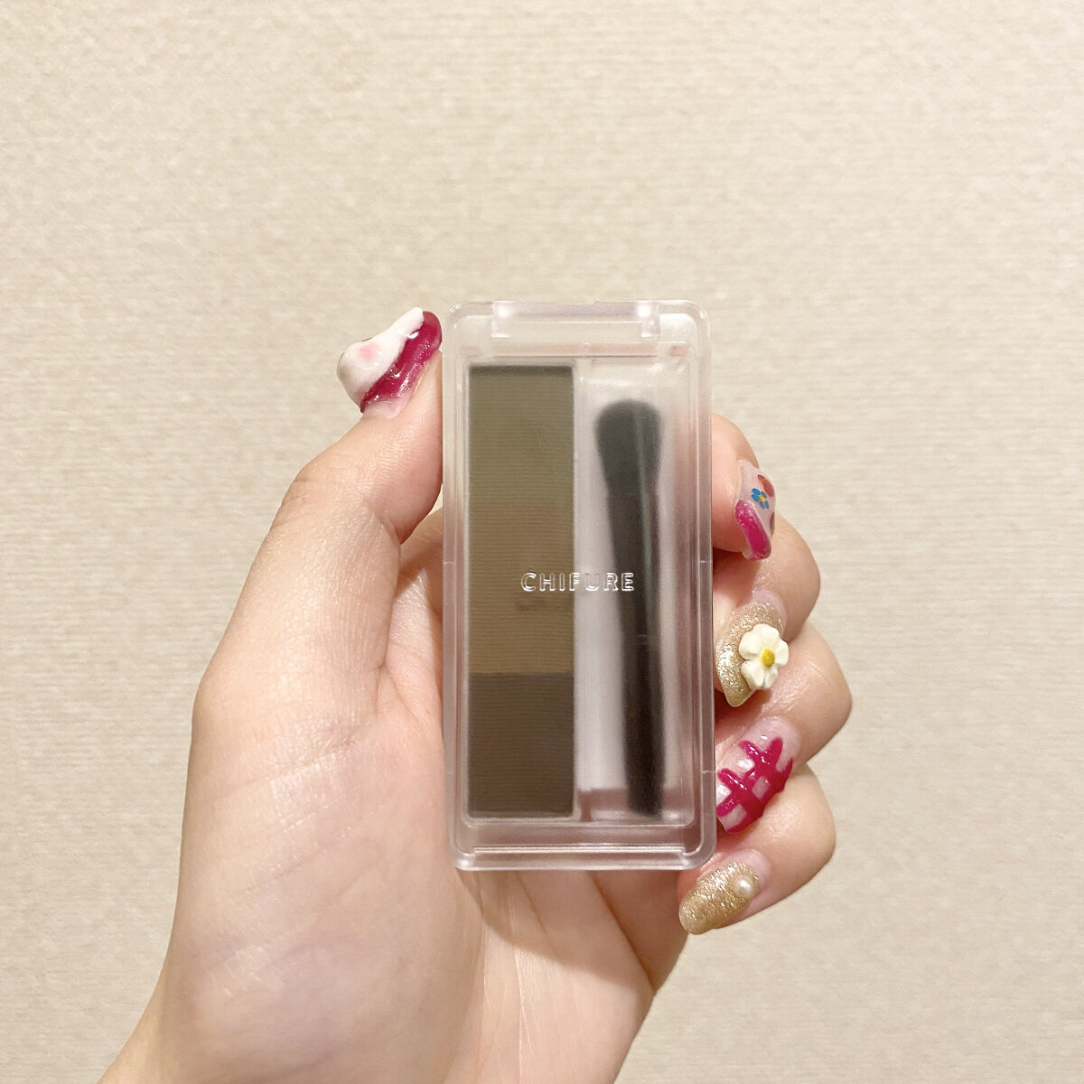 ちふれ アイブロー パウダーのクチコミ「プチプラで垢抜け眉に🪄
"ちふれ アイブロー パウダー"


GR30 グリーン系ブラウン

.....」（2枚目）