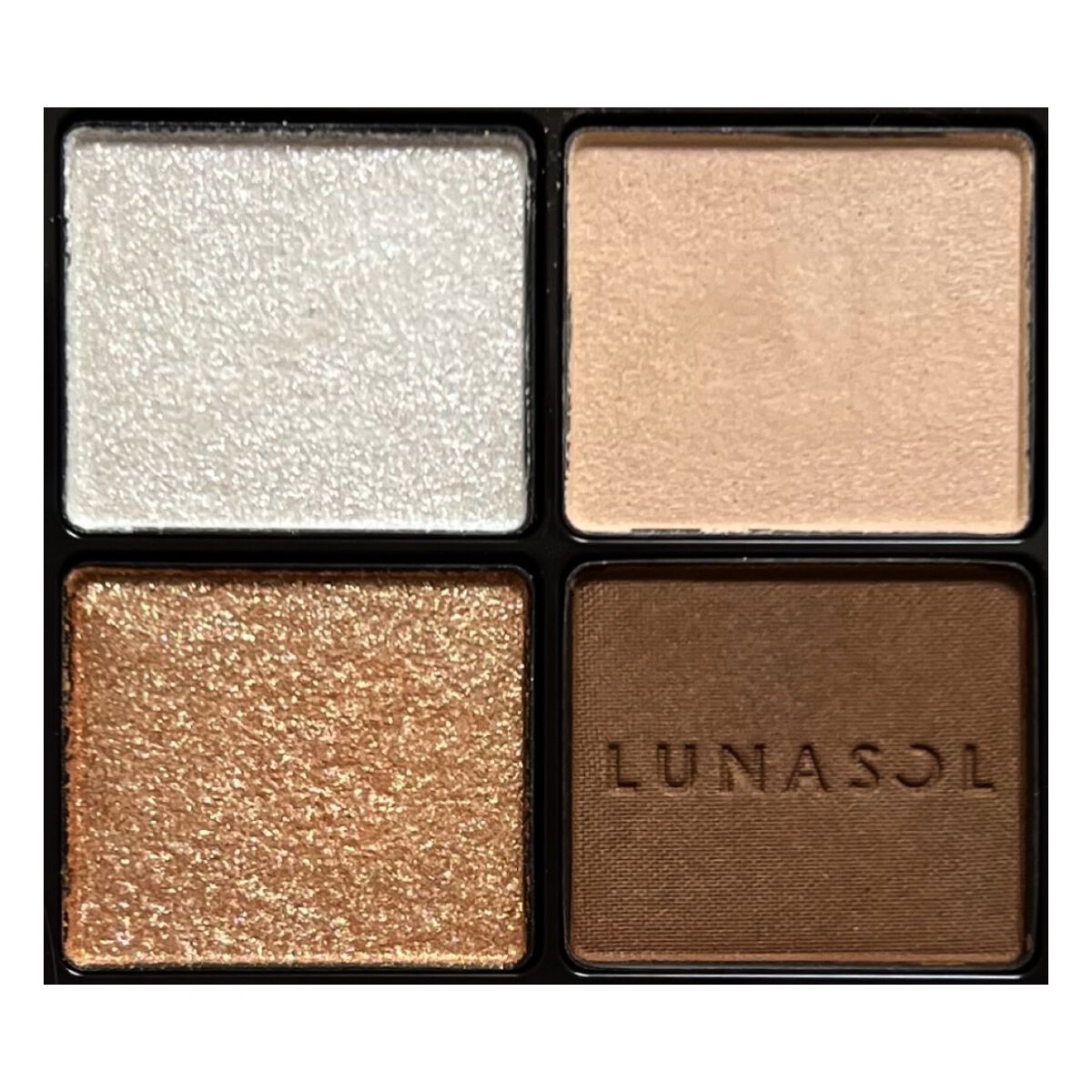 エコソウルスパークリングアイ トゥインクル WH02ディアヴィラン/the SAEM/リキッドアイシャドウを使ったクチコミ（3枚目）