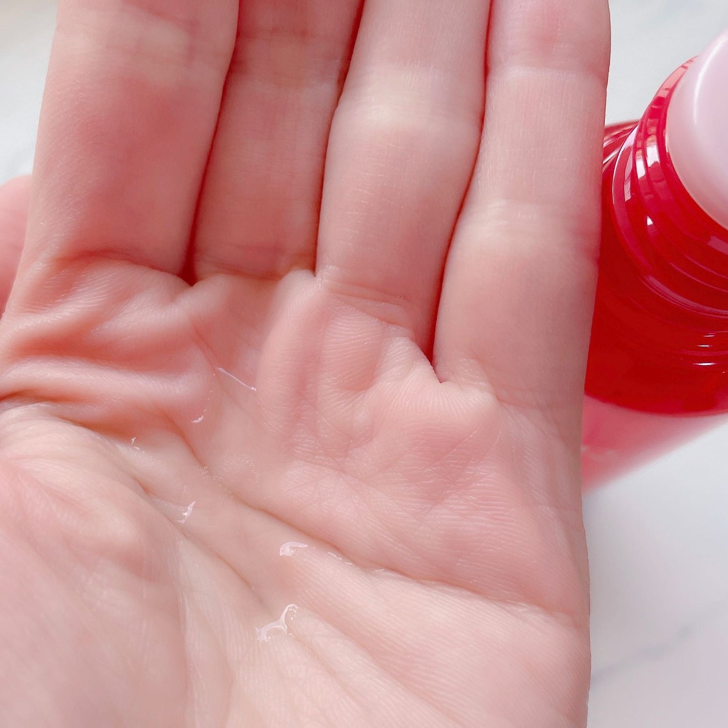 薬用 RJ地肌ケア エッセンス /アピセラピーコスメティクス/頭皮ローションを使ったクチコミ(6枚目)