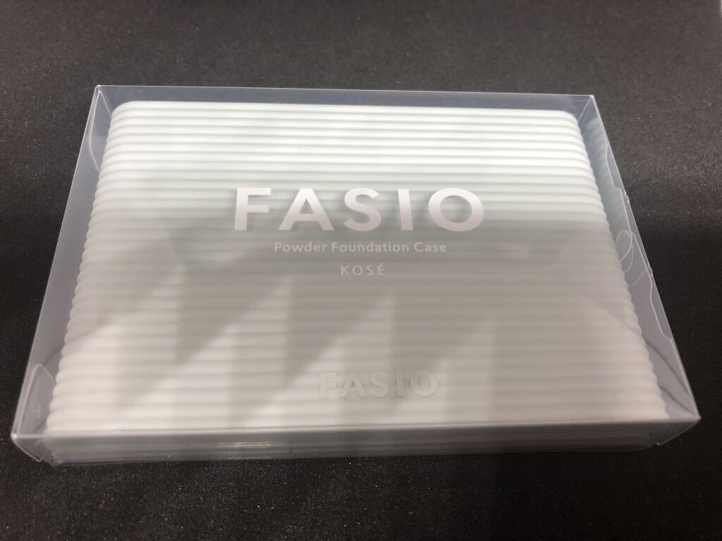 エアリーステイ パウダーファンデーション 405 ライトオークル/FASIO/パウダーファンデーションを使ったクチコミ（1枚目）