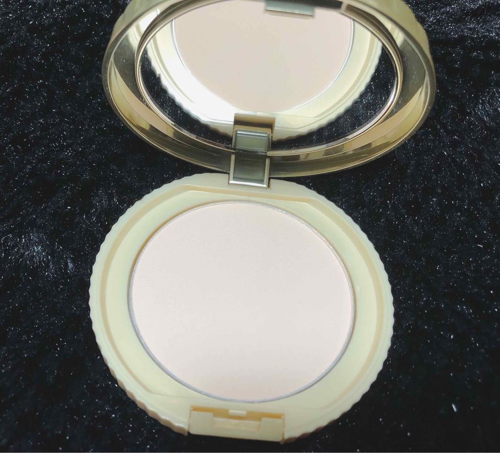 【旧品】マシュマロフィニッシュパウダー/キャンメイク/プレストパウダーを使ったクチコミ(2枚目)