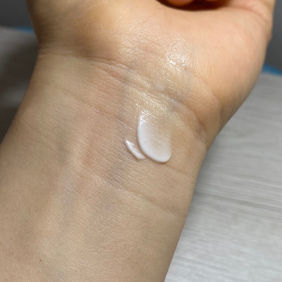 アイクリームプライマー/キャンメイク/アイシャドウベースを使ったクチコミ(2枚目)