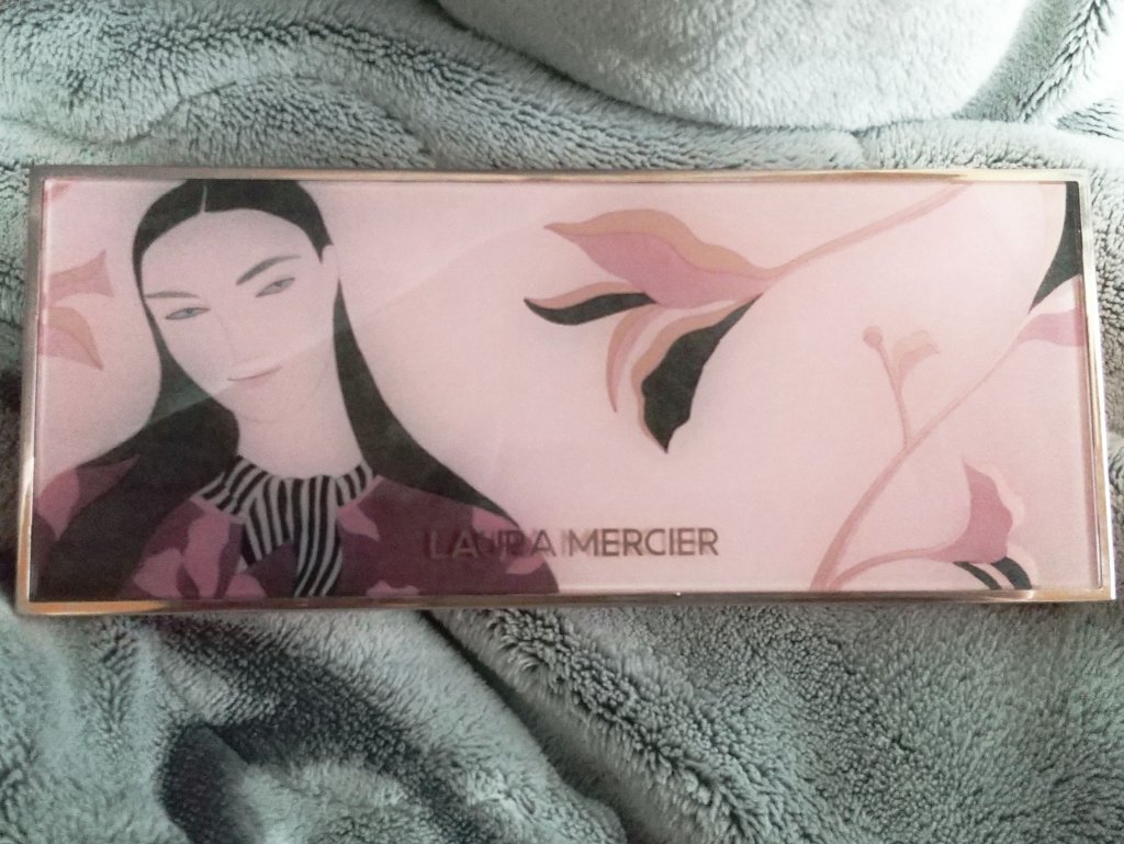 ペイント ウィズ ライト ラディアント フェイス イルミネーター トリオ/ローラ メルシエ/プレストパウダーを使ったクチコミ（3枚目）