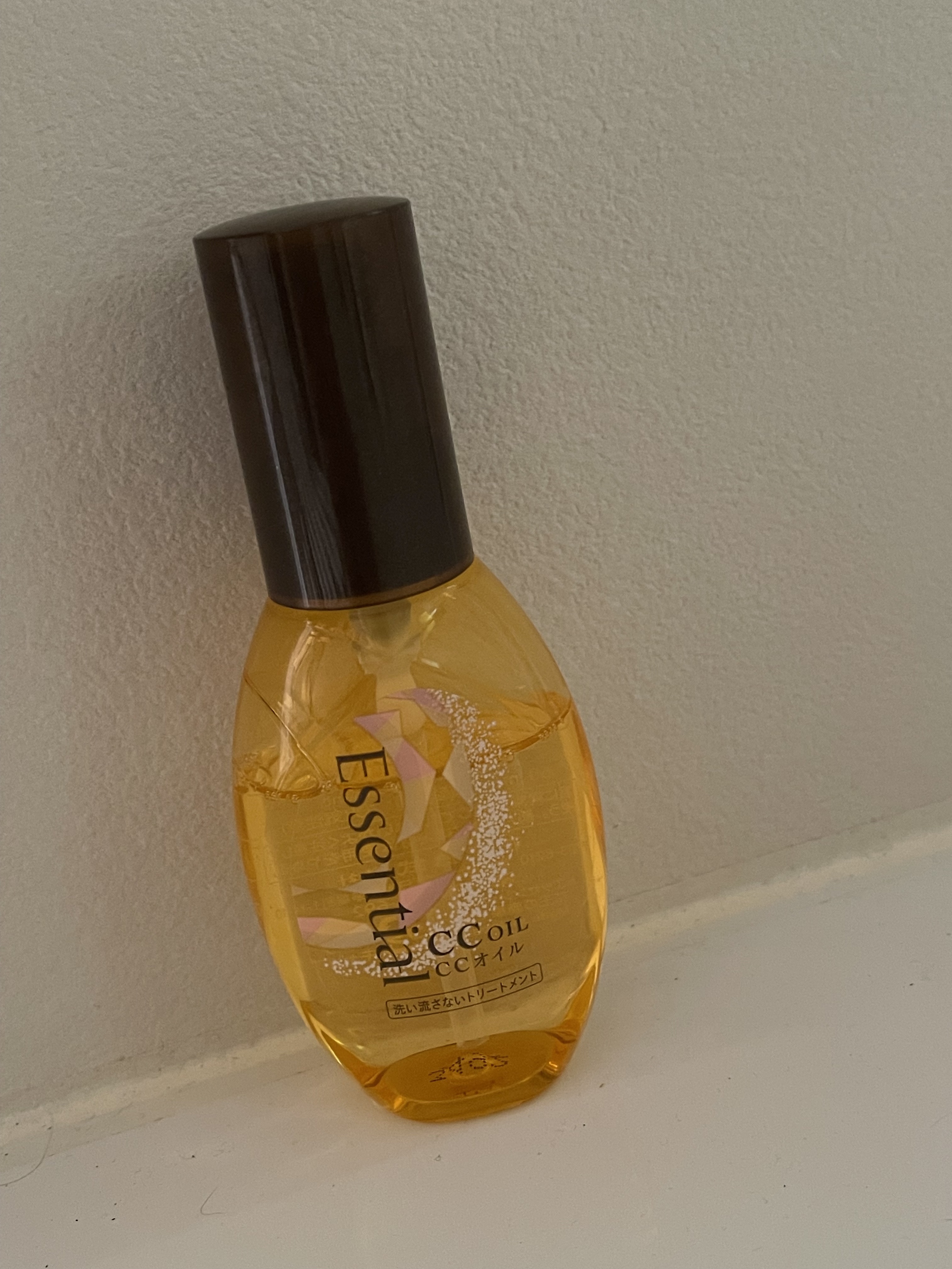 CCオイル/エッセンシャル/ヘアオイルを使ったクチコミ（1枚目）