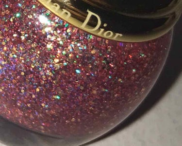Dior ディオリフィック ゴールデン トップ コートのクチコミ「【Dior2019 クリスマスコフレ✨】
✩ディオリフィック グリッター トップ コート (ク.....」（2枚目）