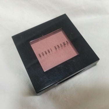 BOBBI BROWN ブラッシュのクチコミ「
◎BOBBI BROWN
　→Blush (¥3,700)
　　Tawny

-------.....」（1枚目）