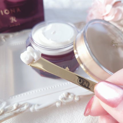 クリーム C/イオナR (イオナアール)/フェイスクリームを使ったクチコミ(5枚目)