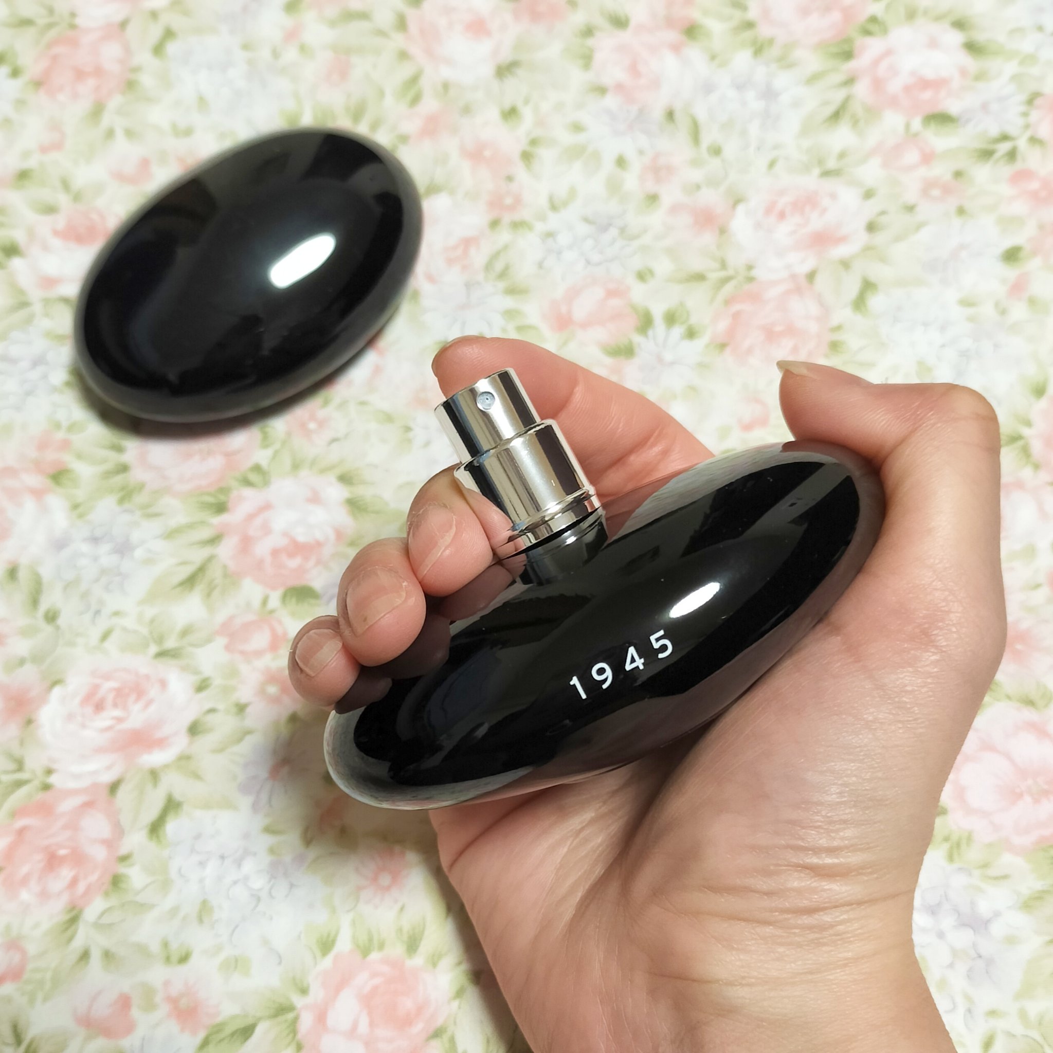 1945 オードトワレ BLACK/SHOLAYERED/香水(その他)を使ったクチコミ（2枚目）