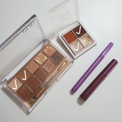 「密着アイライナー」ショート筆リキッド/デジャヴュ/リキッドアイライナーを使ったクチコミ(3枚目)