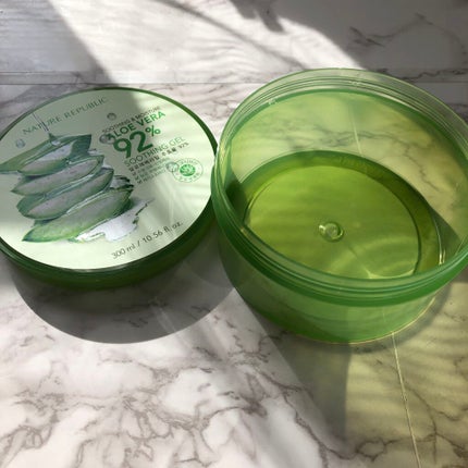 マイルド&モイスチャーアロエジェル/ネイチャーリパブリック/ボディローションを使ったクチコミ(2枚目)