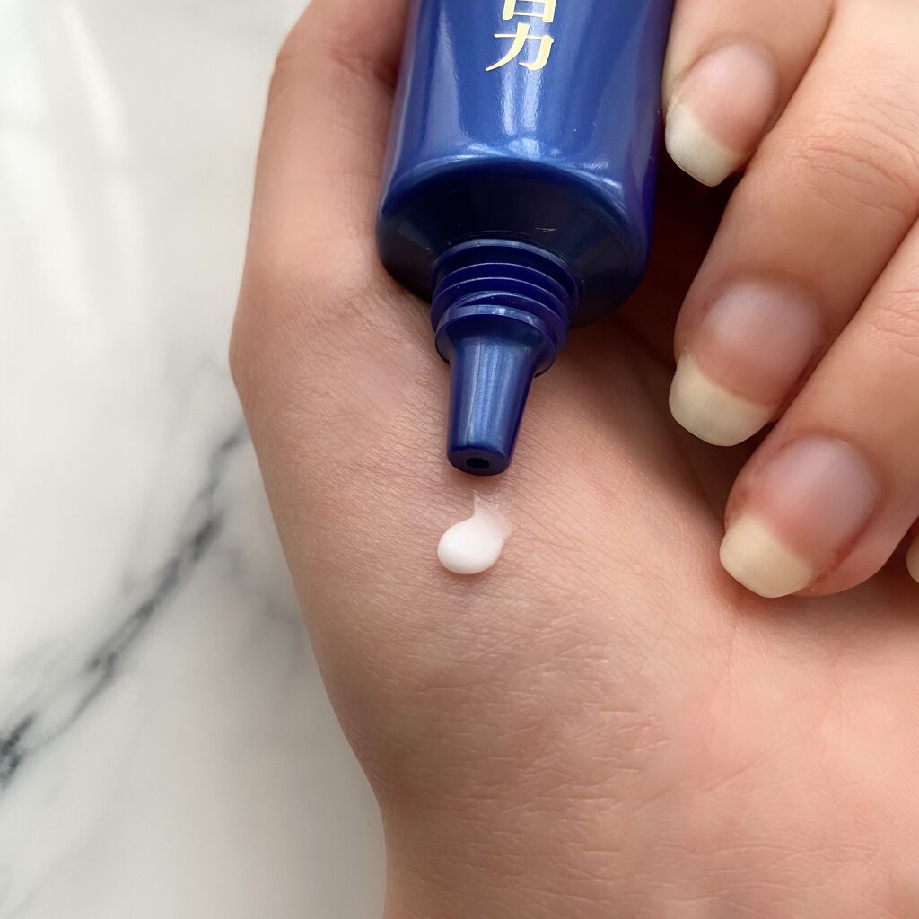 プラセホワイター 薬用美白アイクリーム/明色/アイケア・アイクリームを使ったクチコミ（3枚目）