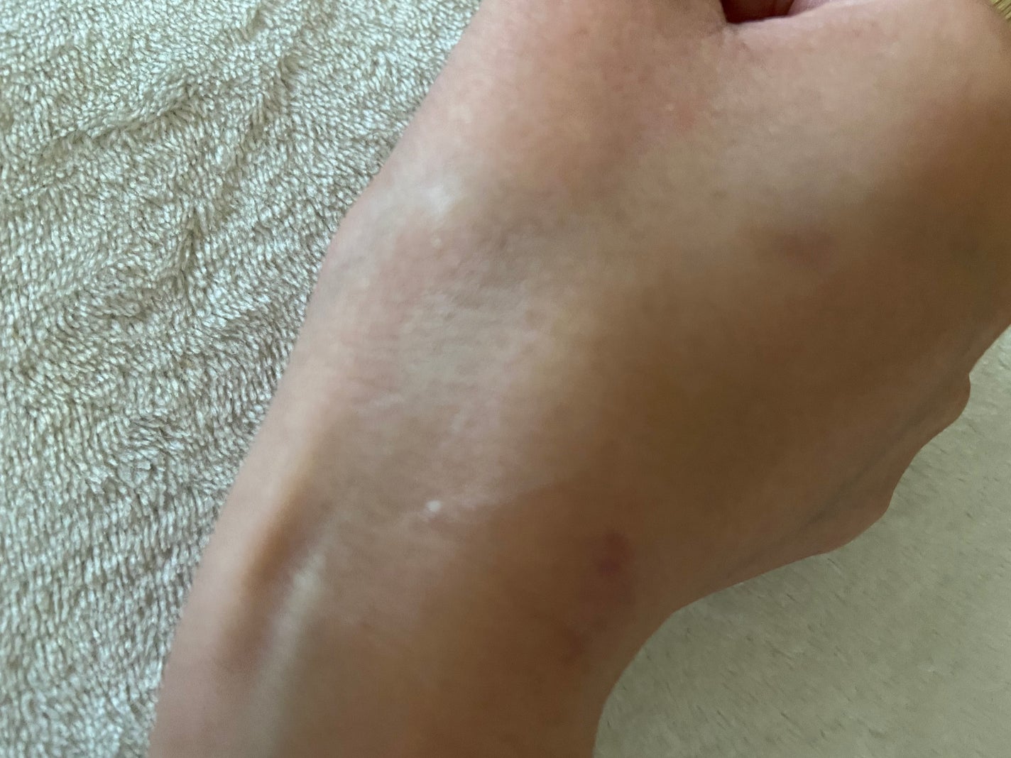 min on LIPS 「ブライトエイジリフトホワイトパーフェクションアスタリフト ザセ..」(5枚目)