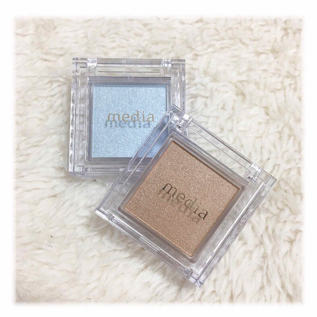 ブライトアップアイシャドウ/media/単色アイシャドウを使ったクチコミ(1枚目)