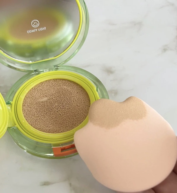 コンフィーライトクッション/LUNA/クッションファンデーションを使ったクチコミ（3枚目）