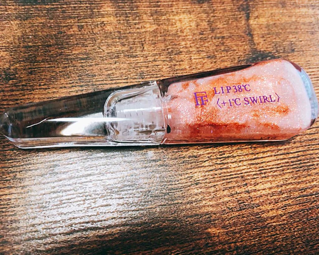 38°C / 99°F リップトリートメント (リップ美容液)/UZU BY FLOWFUSHI/リップケアを使ったクチコミ(1枚目)