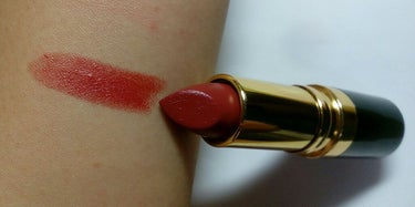 スーパー ラストラス リップスティック/REVLON/口紅を使ったクチコミ（2枚目）