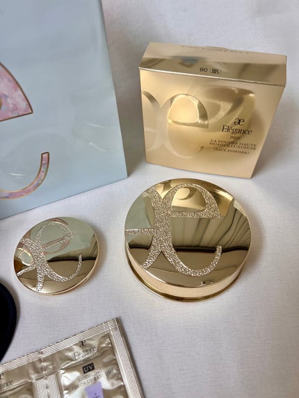 エレガンス ラ プードル オートニュアンス リクスィーズ/Elégance/プレストパウダーを使ったクチコミ(6枚目)