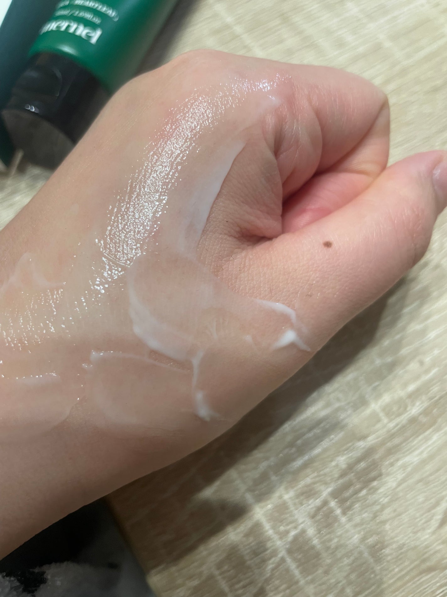 ポアシカ ウォーターボムクリーム/mernel/フェイスクリームを使ったクチコミ(3枚目)